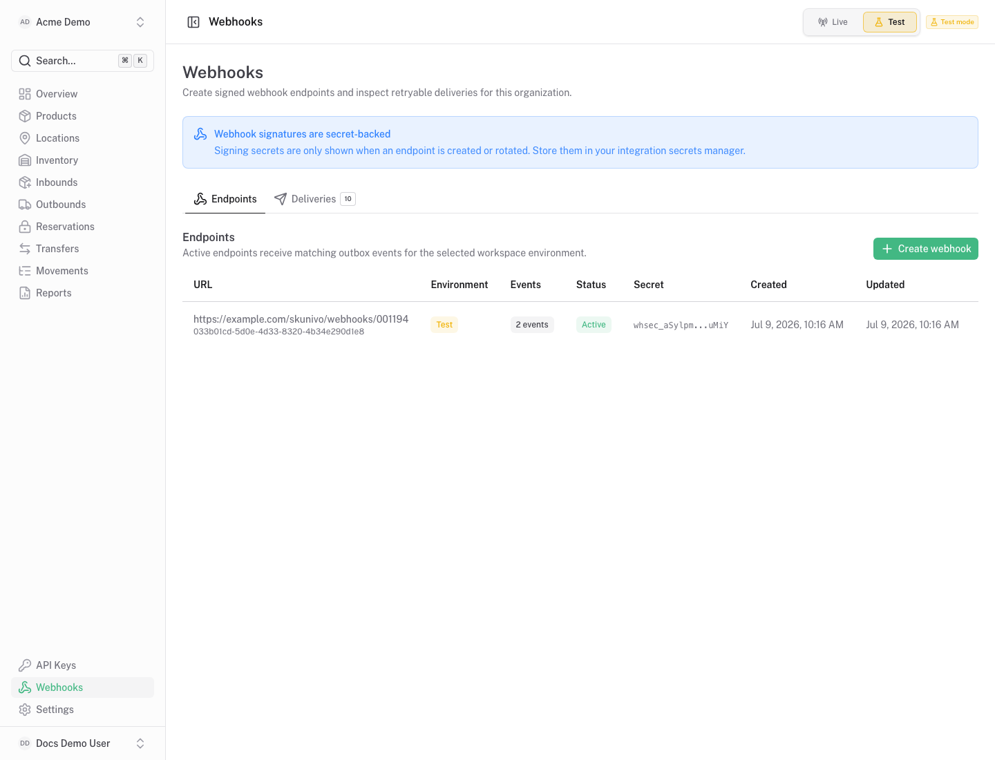 Skunivo webhooks screen